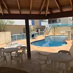 Apto Ubatuba-Praia Grande-Condomínio Dubai