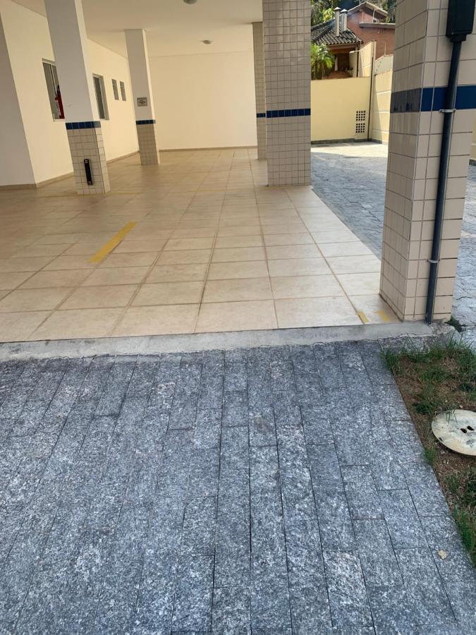 Apartamento Apto Ubatuba-praia Grande-condominio Dubai Ubatuba